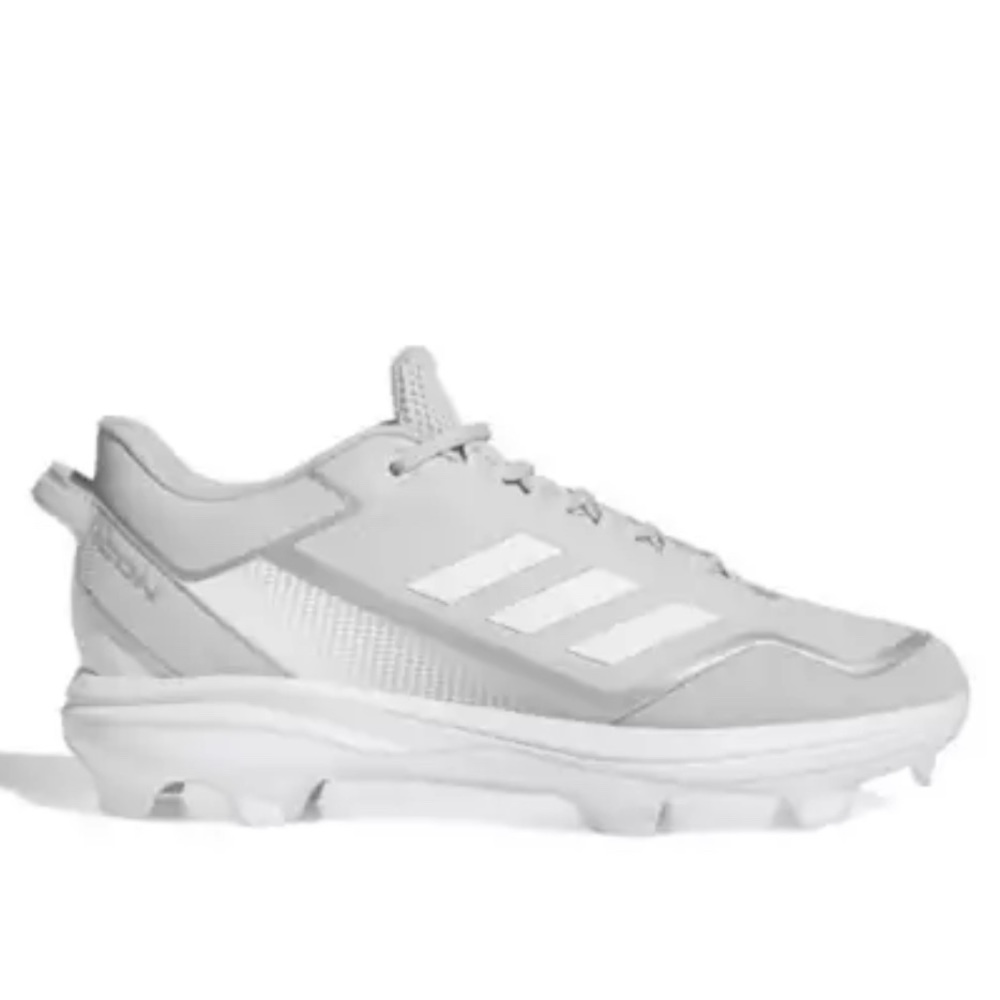 Size 9 1/2 Men’s baseball cleats